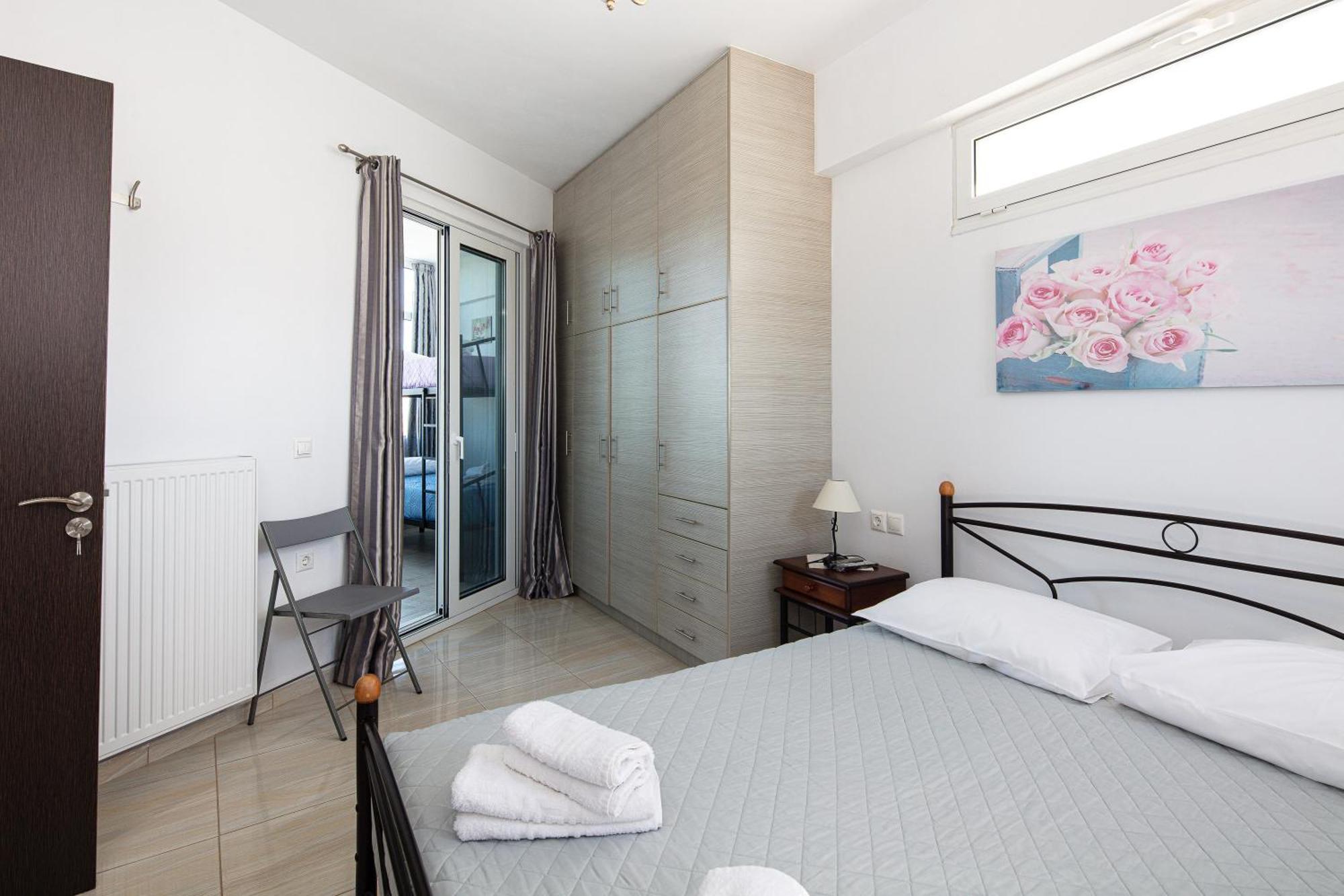 Vourvahis Seaview Apartments Karoti  Quarto foto