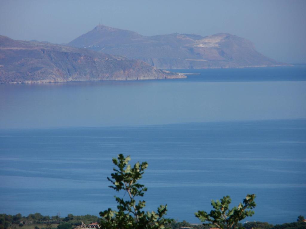 Vourvahis Seaview Apartments Karoti  Exterior foto